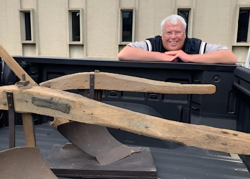 Holy Grails of US History, Two Plows by John Deere Hide on Iowa